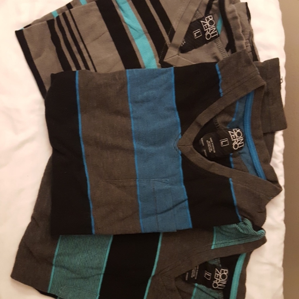 3 Mens v-neck t-shirts